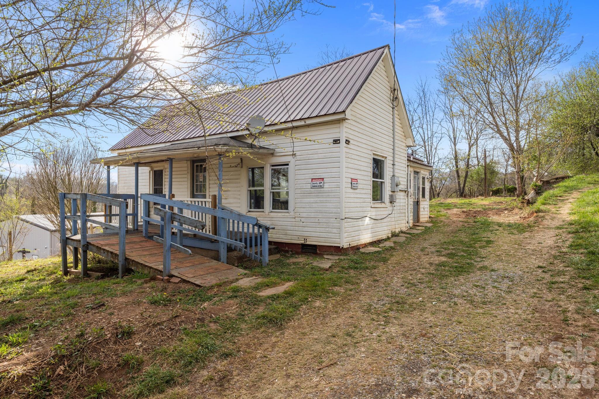161 Pandora Circle Canton NC 28716