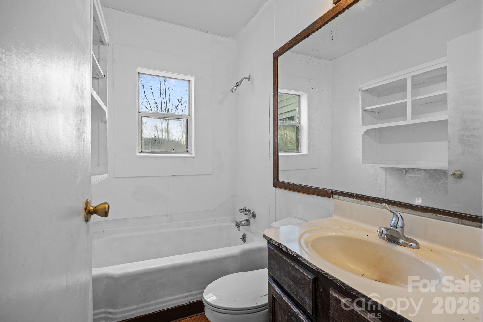 161 Pandora Circle Canton NC 28716