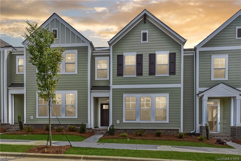 913 Lyndon Station Drive Pineville NC 28134