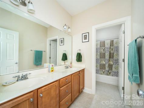 541 Welsh Partridge Circle Biltmore Lake NC 28715