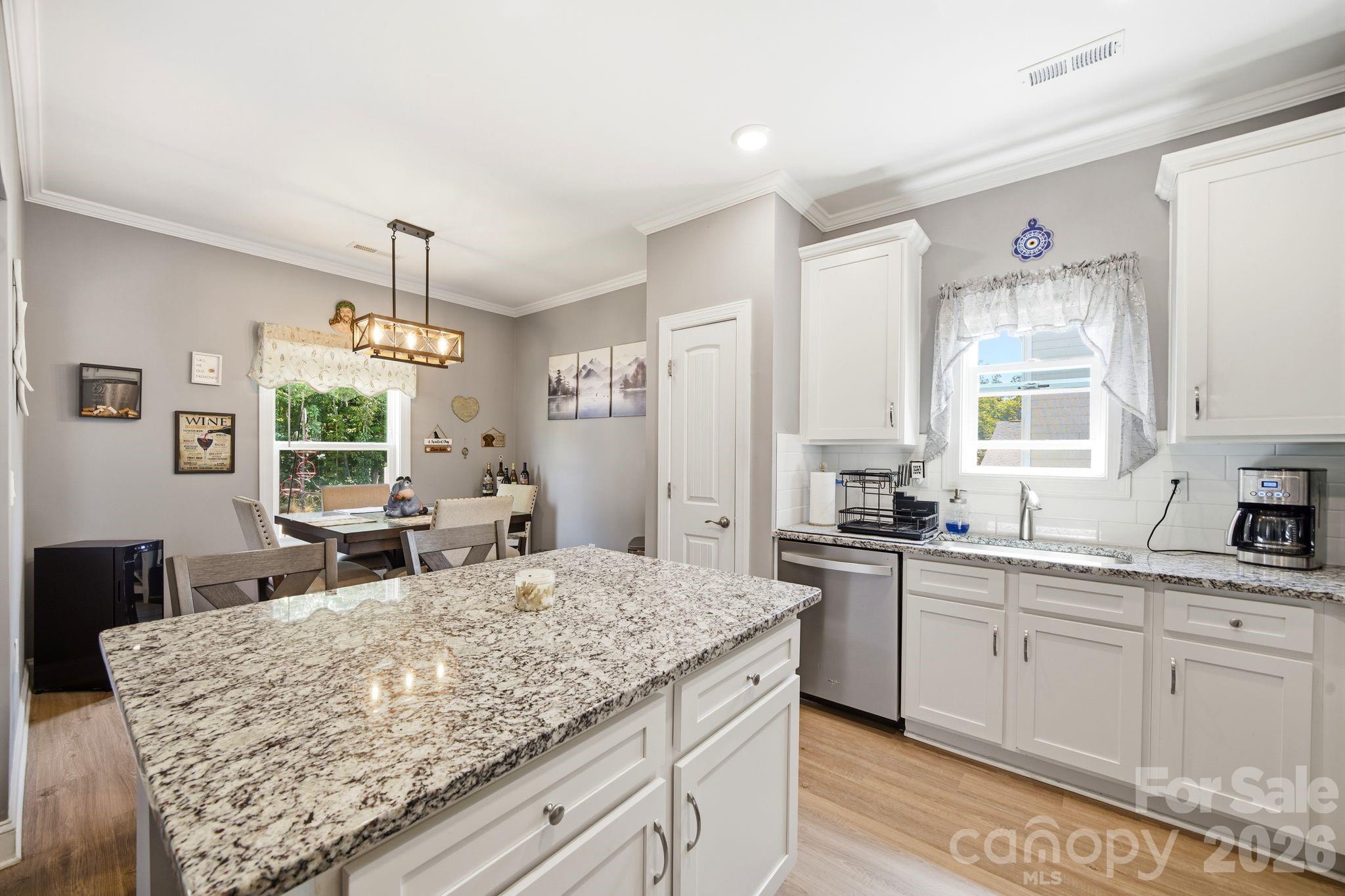 124 N Sina Street Troutman NC 28166