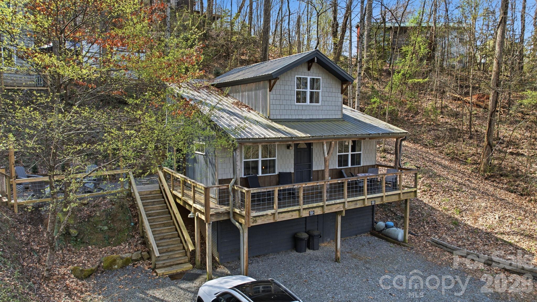 26/30 Yodelers Hollow Bryson City NC 28713
