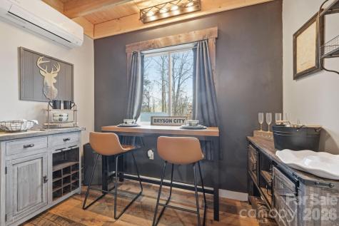 26/30 Yodelers Hollow Bryson City NC 28713