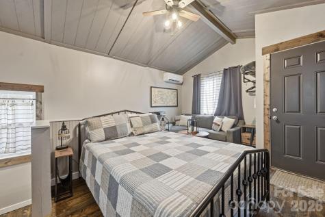 26/30 Yodelers Hollow Bryson City NC 28713
