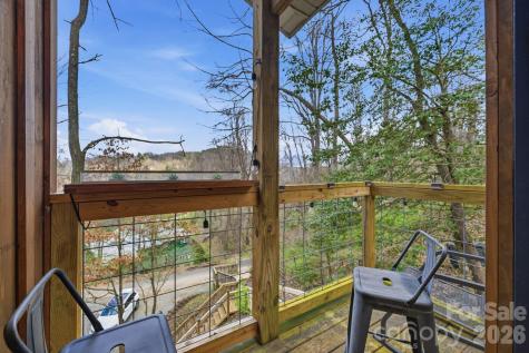 26/30 Yodelers Hollow Bryson City NC 28713