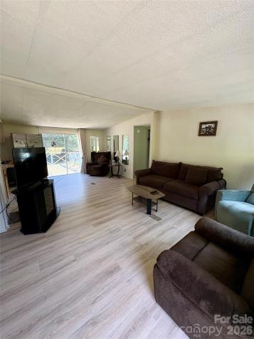 5022 Wrenn Drive Denver NC 28037
