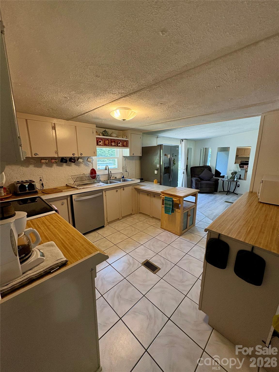 5022 Wrenn Drive Denver NC 28037