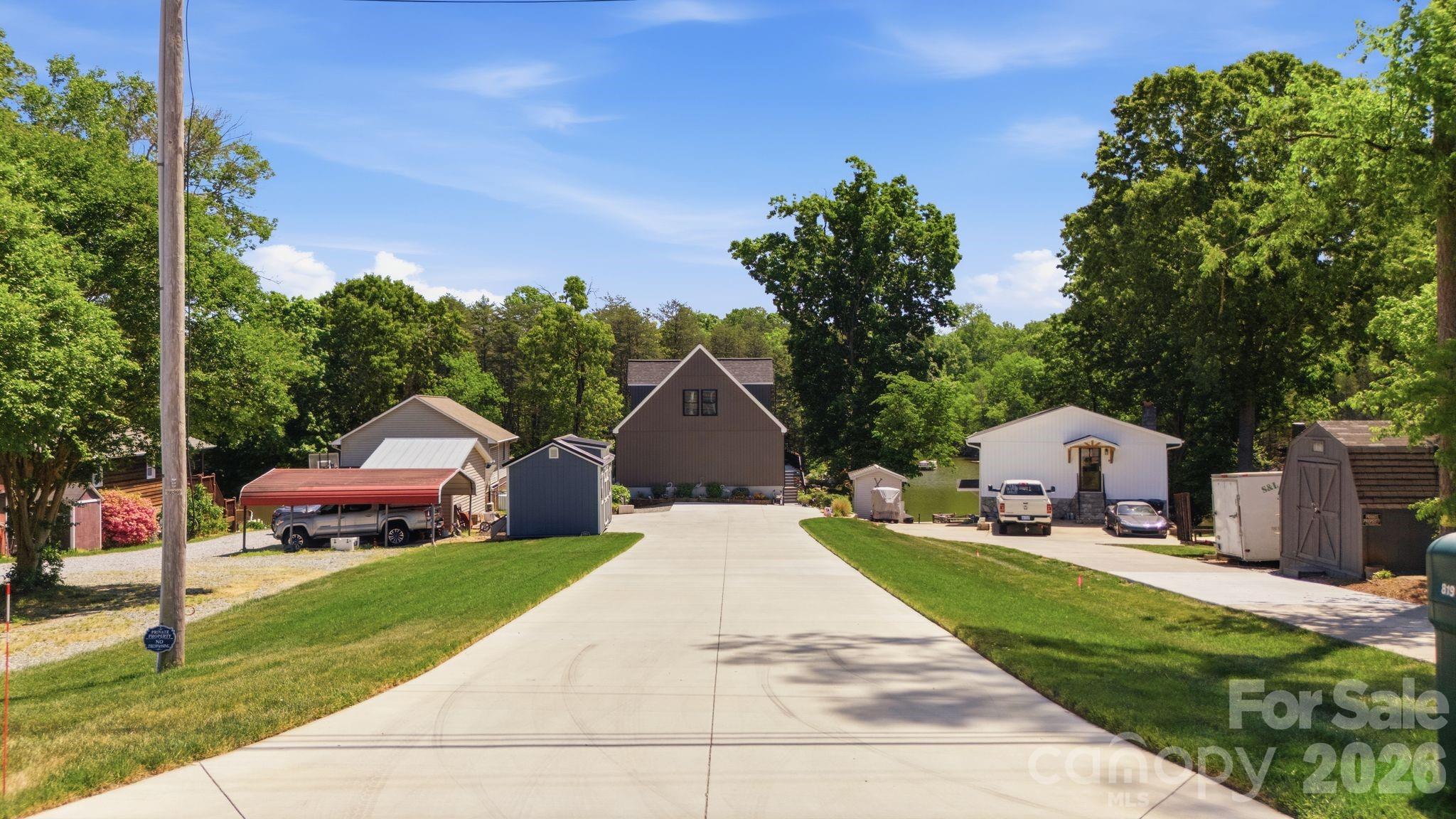819 Hickory Point Drive Lexington NC 27292