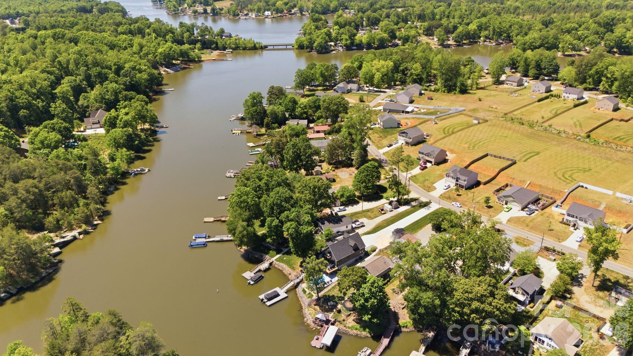 819 Hickory Point Drive Lexington NC 27292