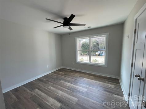 163 W Pine Street Norwood NC 28128