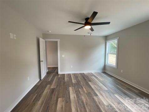 163 W Pine Street Norwood NC 28128