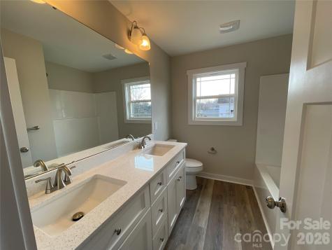 163 W Pine Street Norwood NC 28128