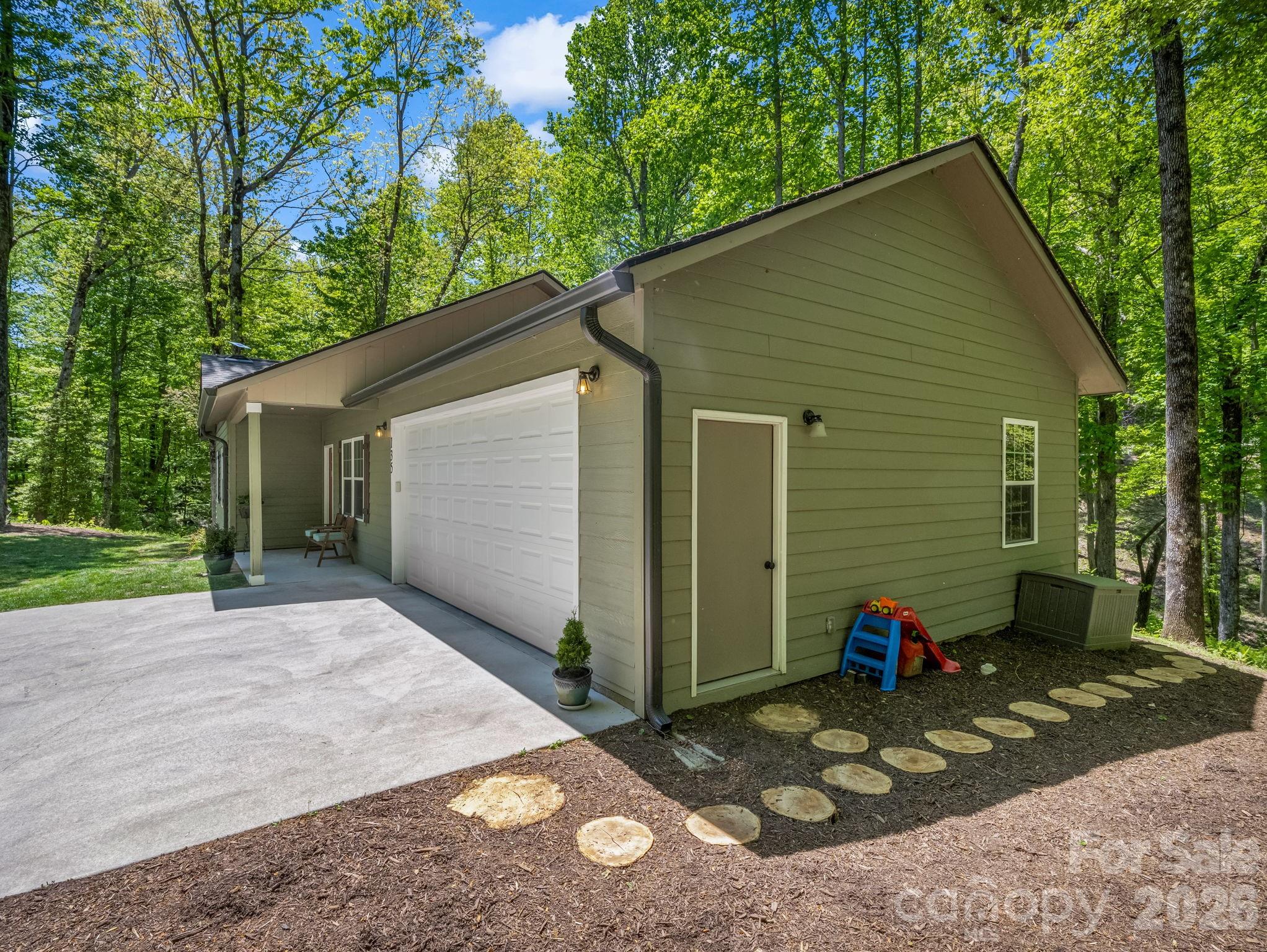 135 Half Moon Lane Brevard NC 28712