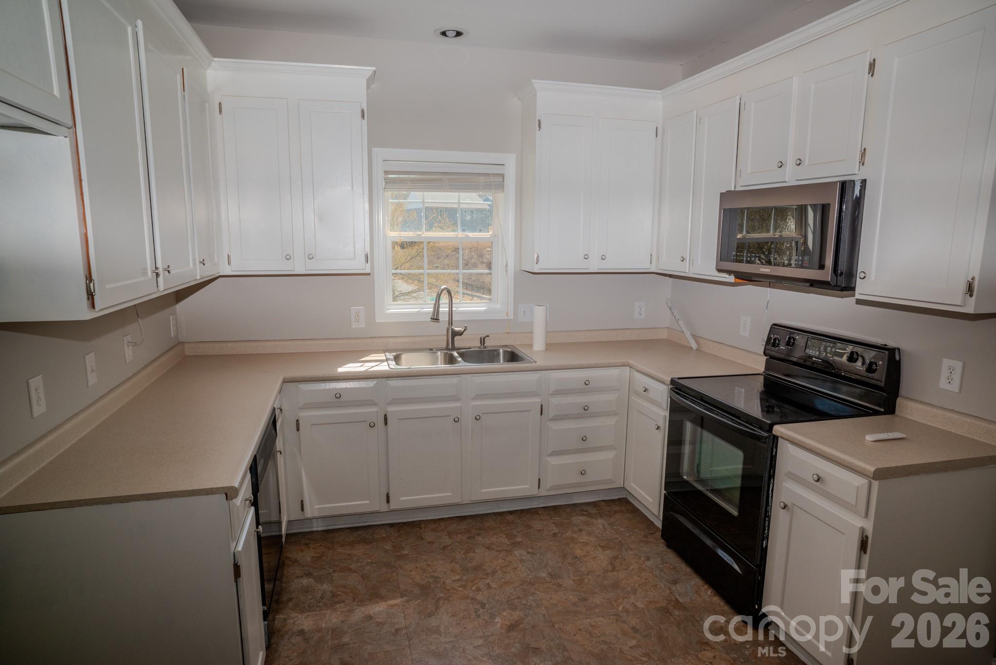 1009 Preston Drive Lowell NC 28098