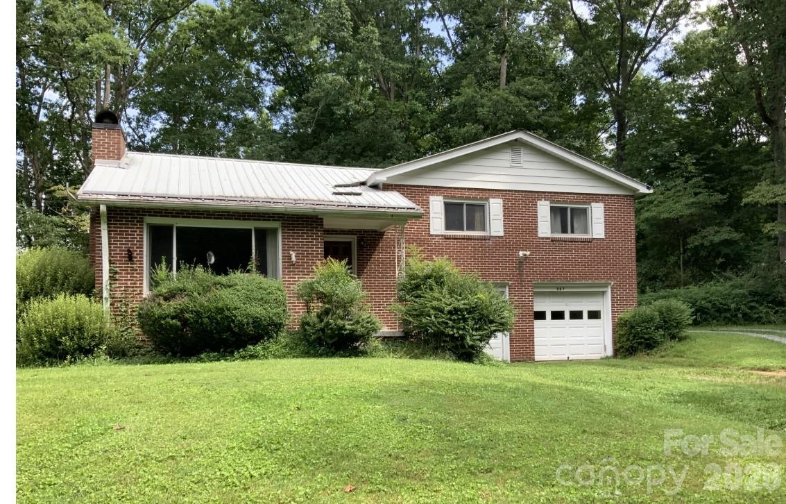 207 Ewbank Road Etowah NC 28729