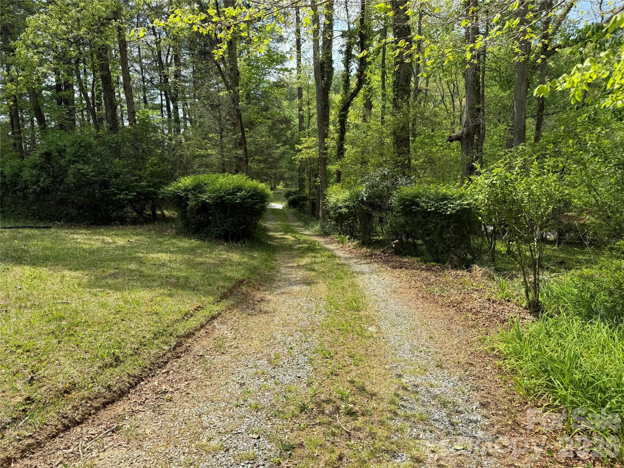 207 Ewbank Road Etowah NC 28729