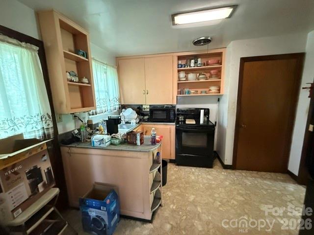 207 Ewbank Road Etowah NC 28729