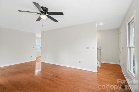 10 Orchard Place Weaverville NC 28787
