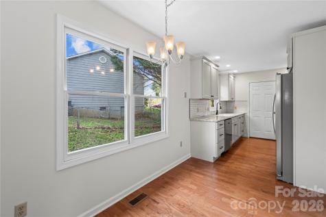 10 Orchard Place Weaverville NC 28787