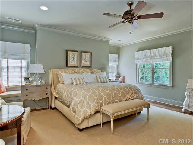 138 Altondale Avenue Charlotte NC 28207