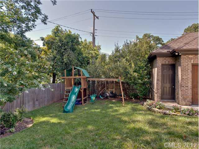 138 Altondale Avenue Charlotte NC 28207