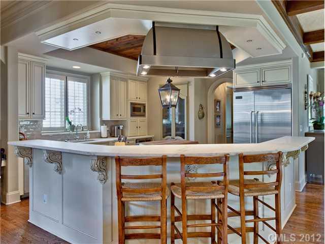 138 Altondale Avenue Charlotte NC 28207
