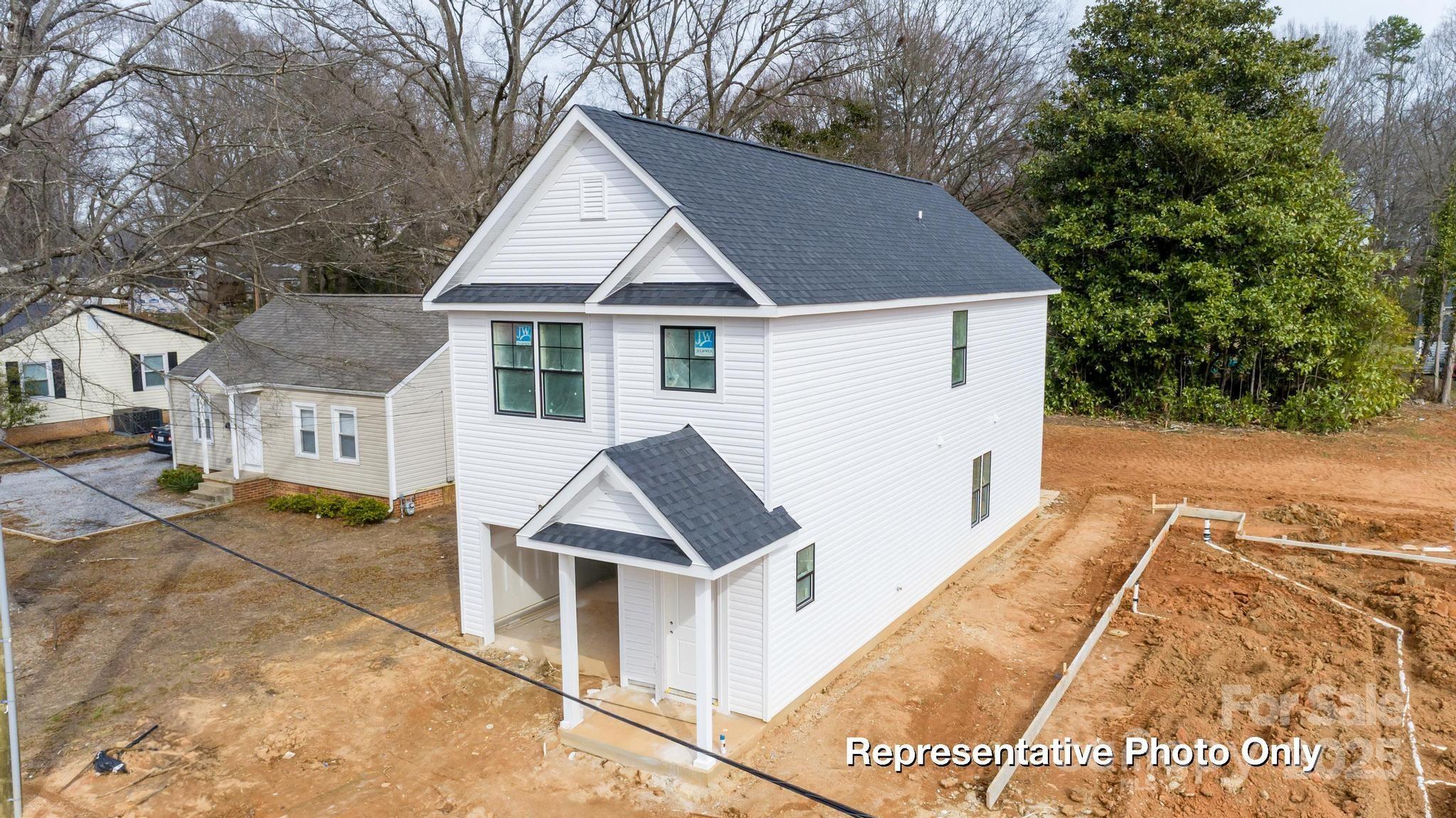 162 S Sycamore Street Mooresville NC 28115