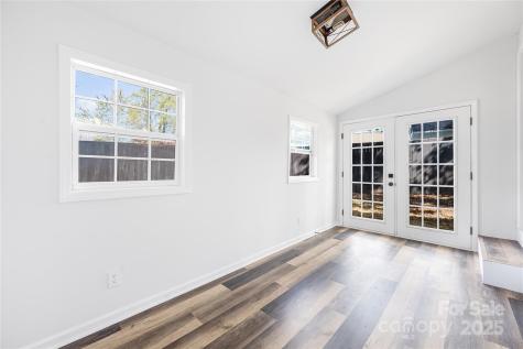 203 Ewing Drive Belmont NC 28012