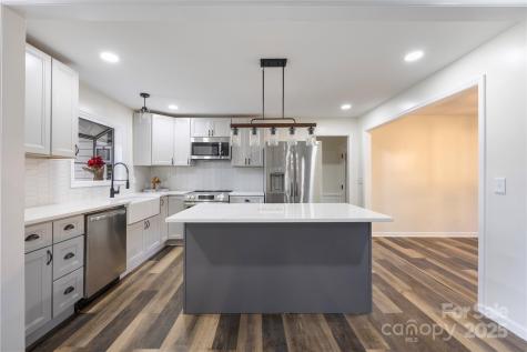 203 Ewing Drive Belmont NC 28012