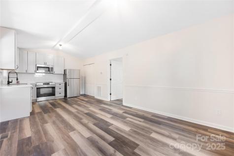 203 Ewing Drive Belmont NC 28012