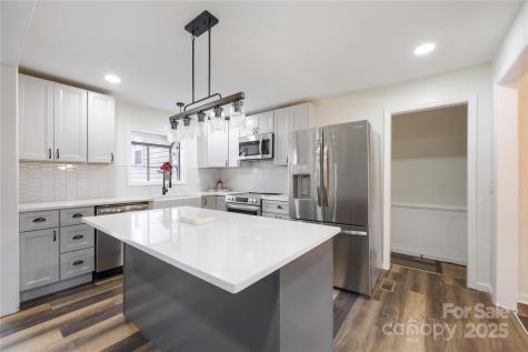 203 Ewing Drive Belmont NC 28012