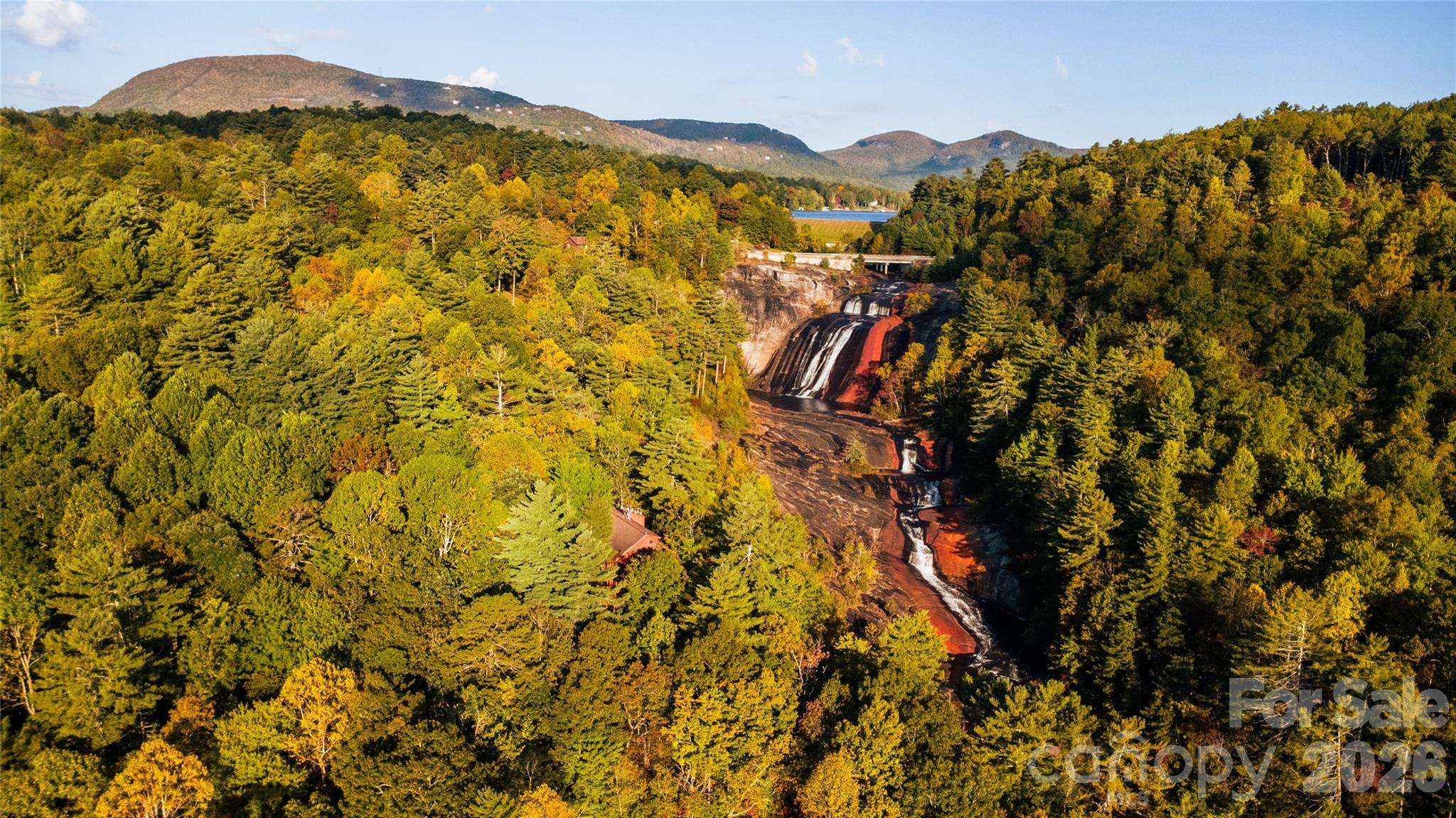 300 Falls View Drive Lake Toxaway NC 28774