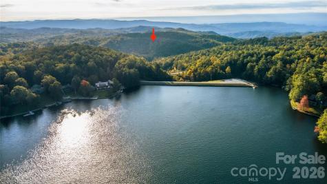 300 Falls View Drive Lake Toxaway NC 28774