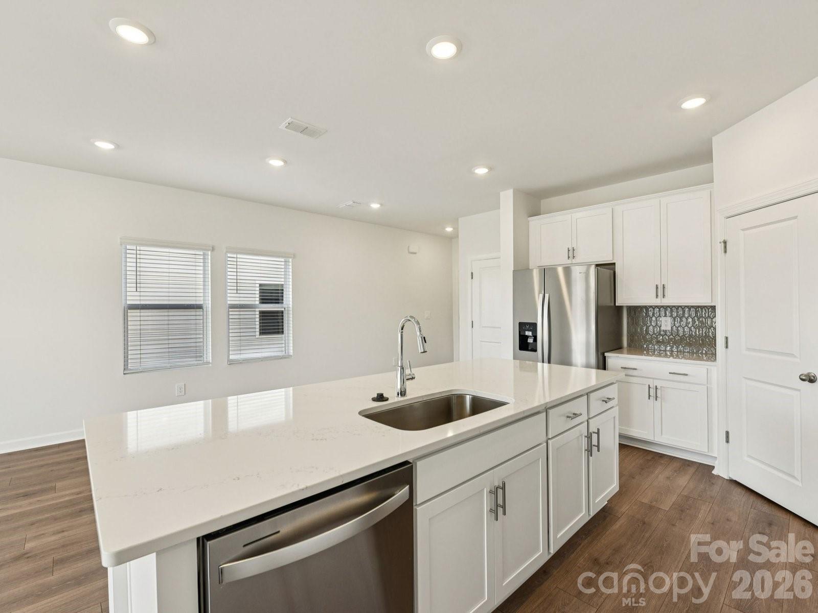 9005 Foggy Brook Loop Charlotte NC 28216