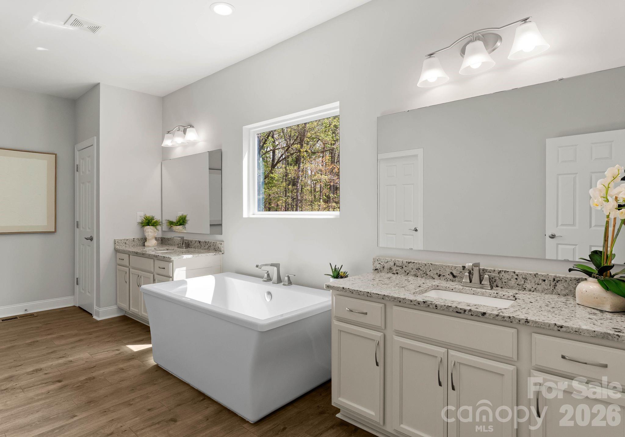 13701 Petworth Court Charlotte NC 28278