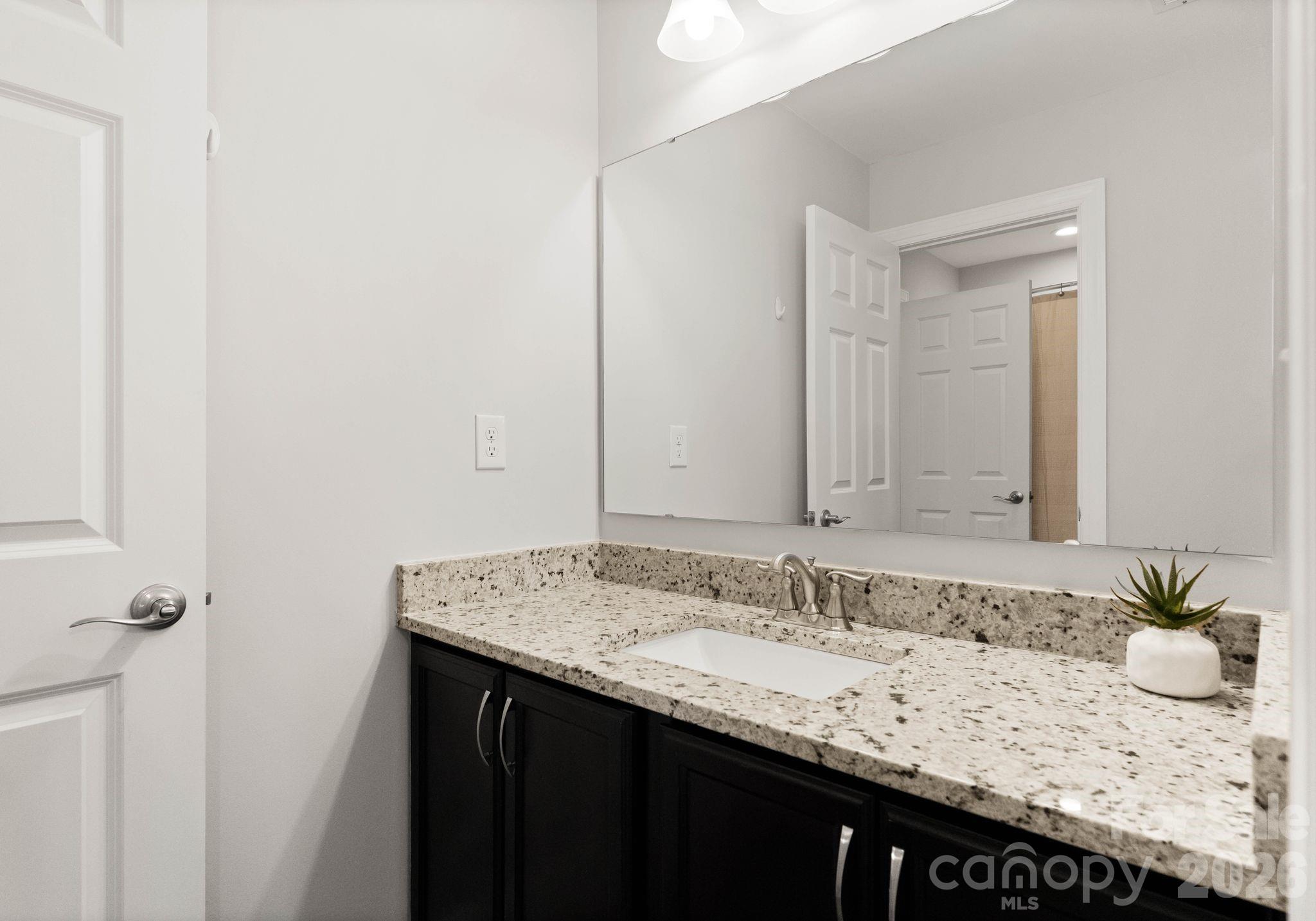 13701 Petworth Court Charlotte NC 28278