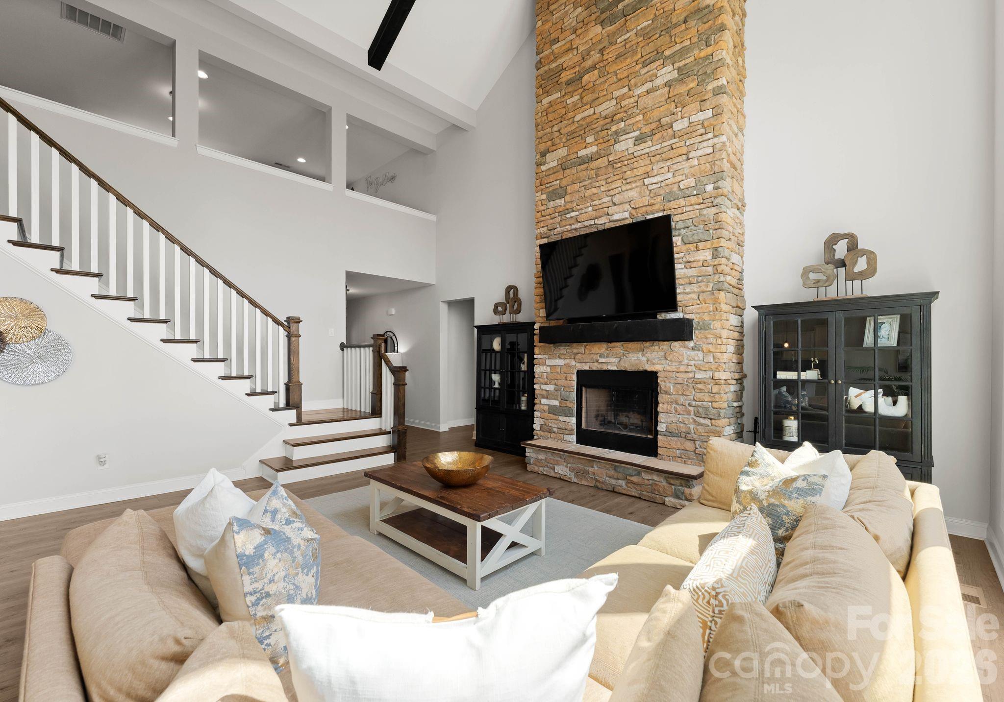 13701 Petworth Court Charlotte NC 28278