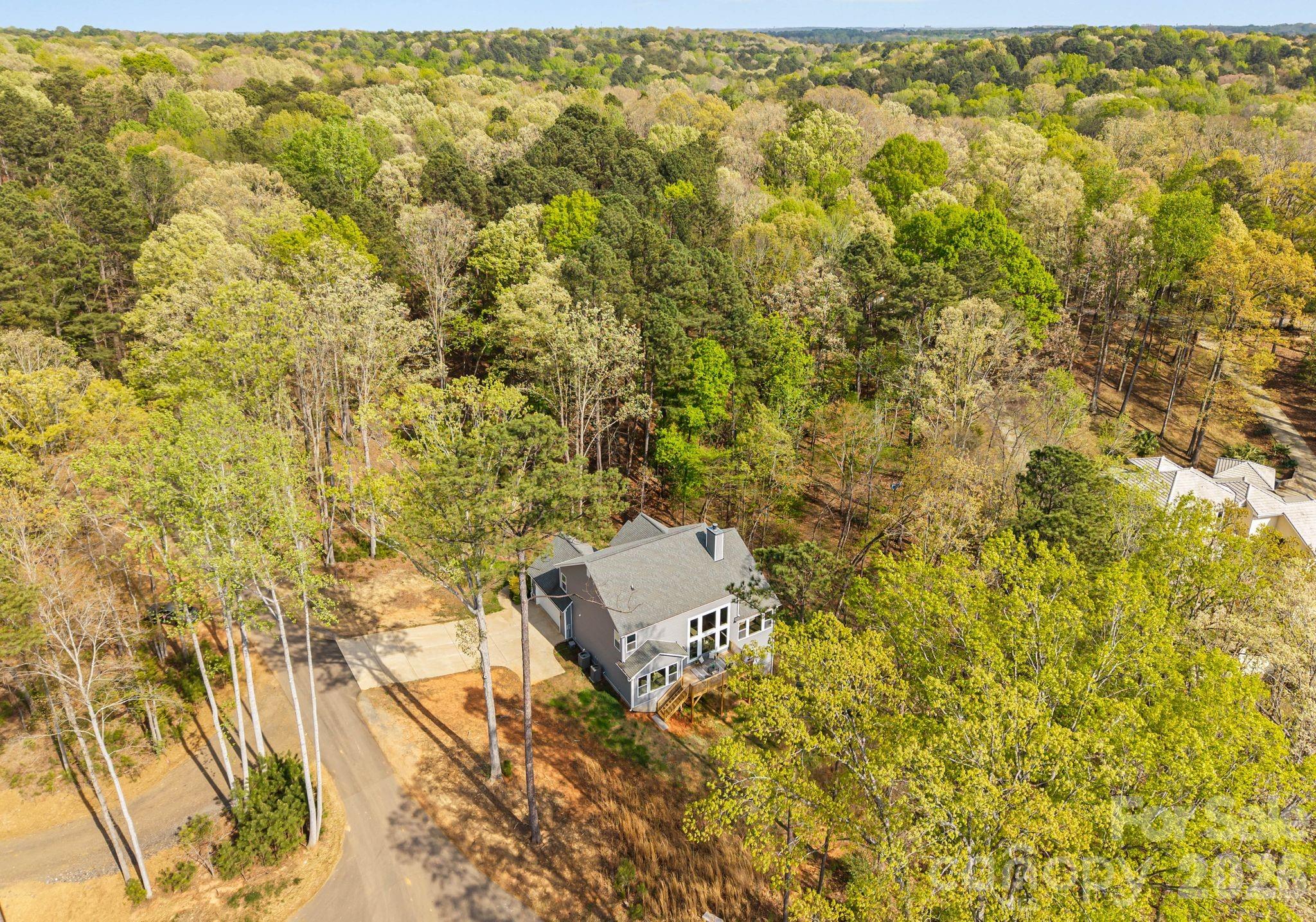 13701 Petworth Court Charlotte NC 28278