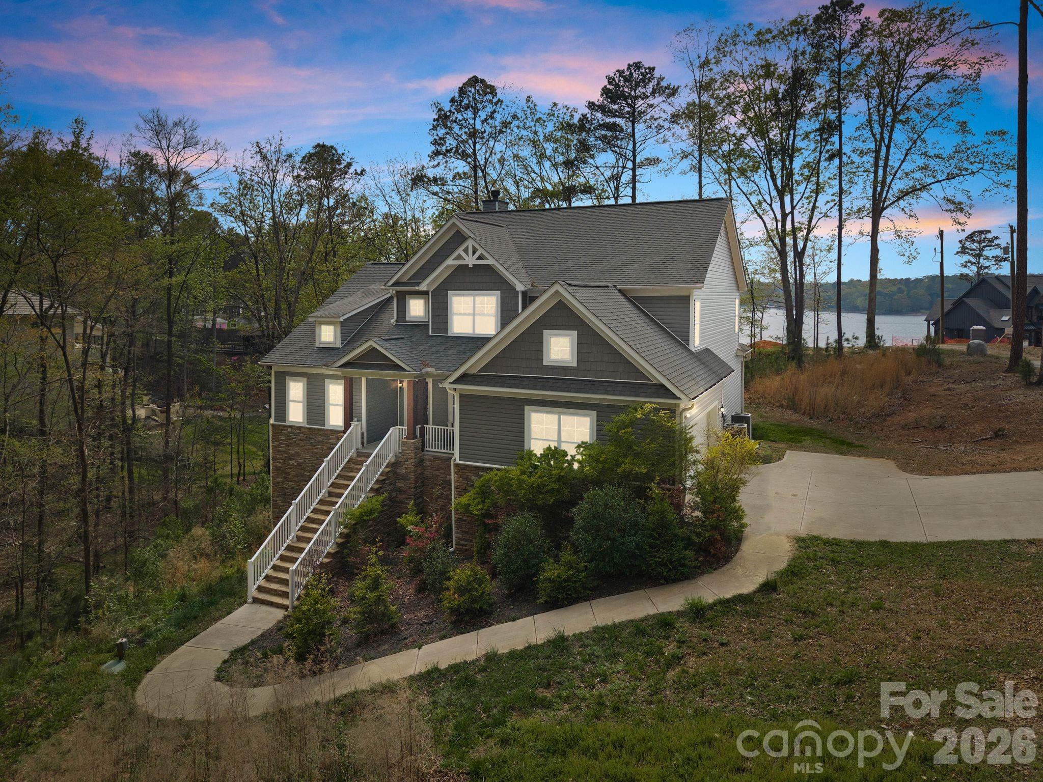 13701 Petworth Court Charlotte NC 28278