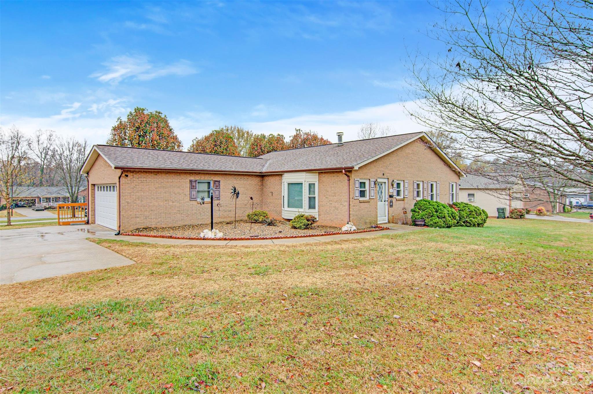 2336 21st Avenue NE Hickory NC 28601