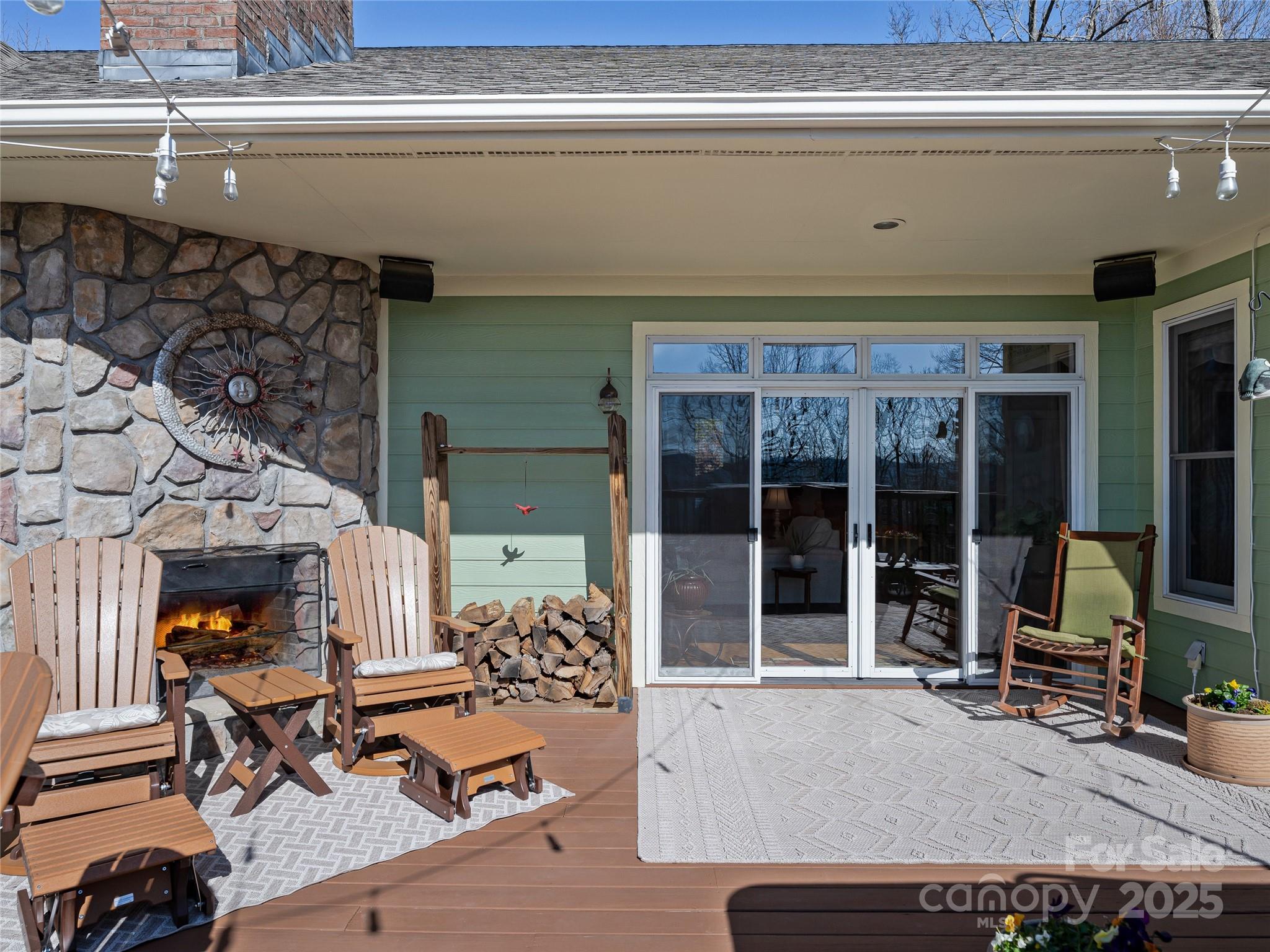 288 Hawks Point Drive Zirconia NC 28790