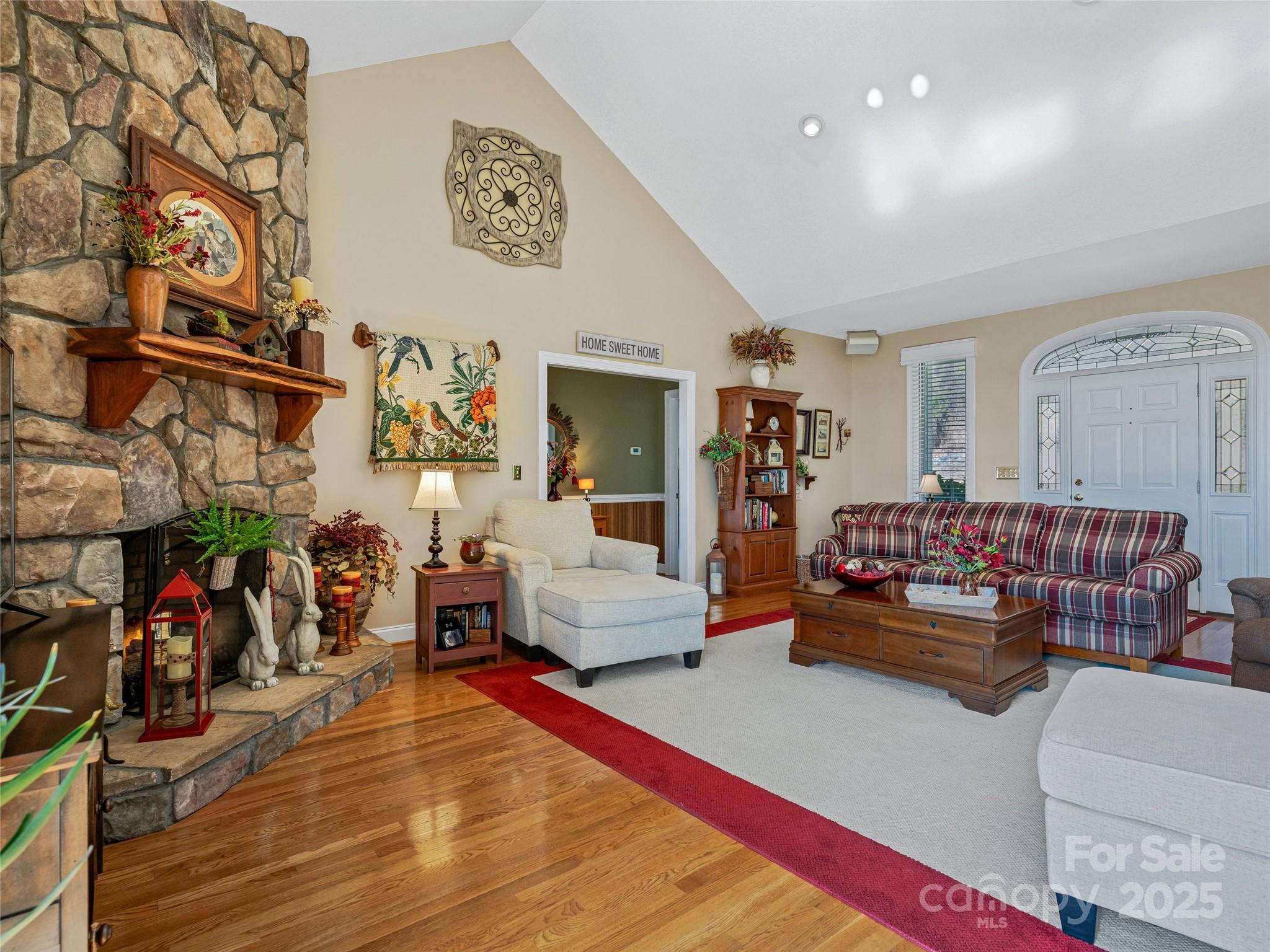288 Hawks Point Drive Zirconia NC 28790