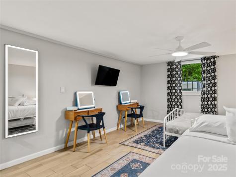 11 Oakley Dogwood Drive Asheville NC 28803