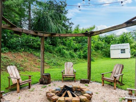 11 Oakley Dogwood Drive Asheville NC 28803