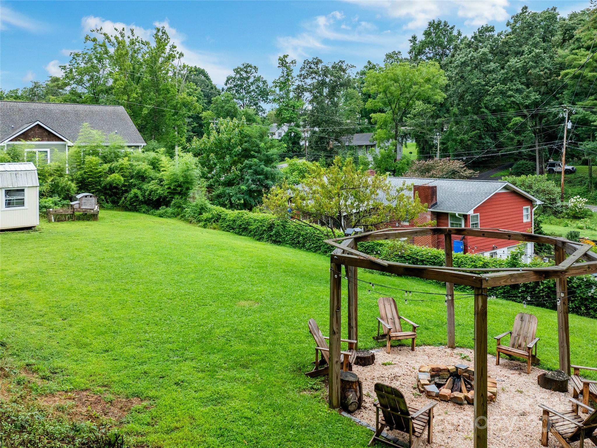 11 Oakley Dogwood Drive Asheville NC 28803