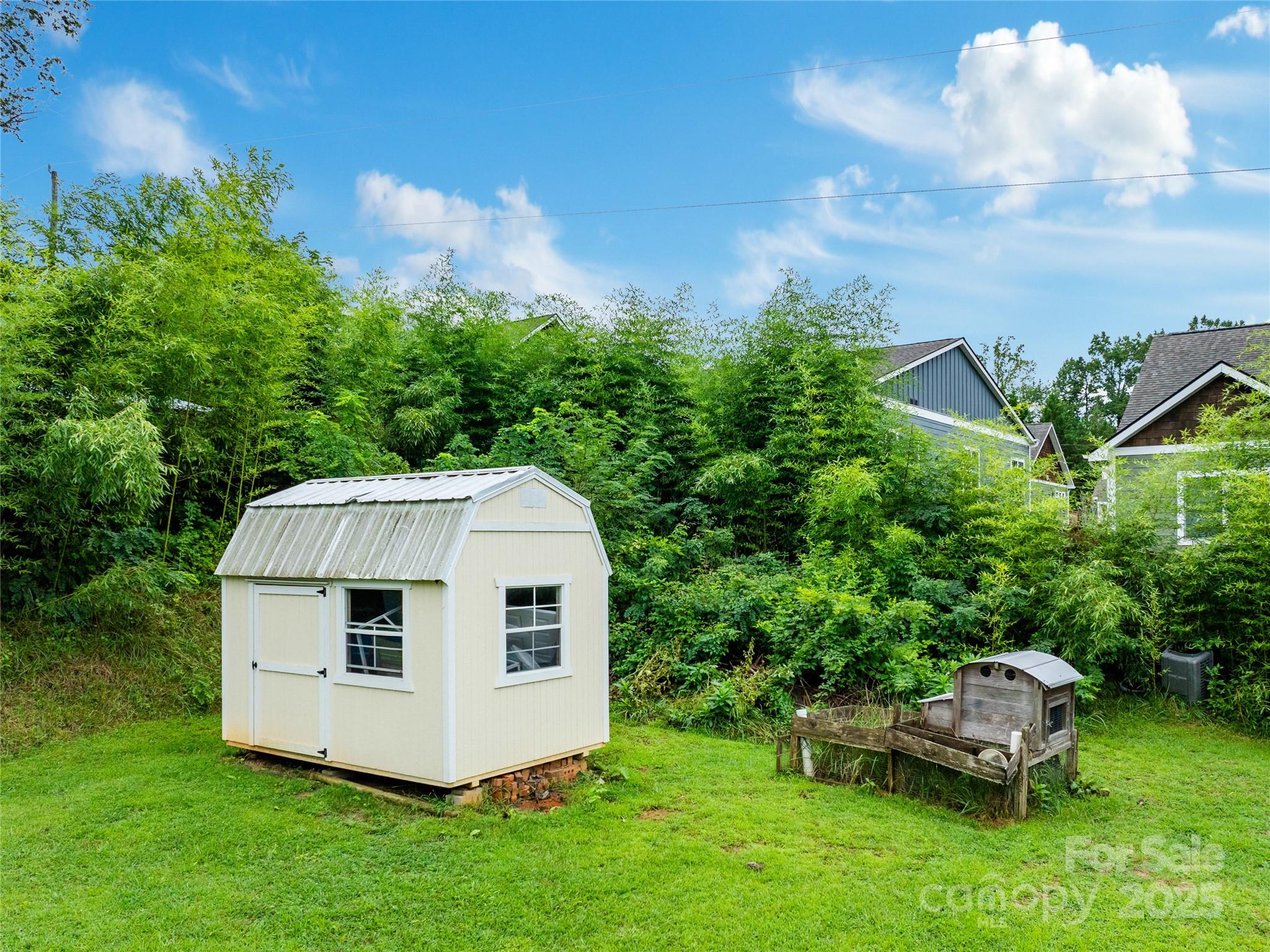 11 Oakley Dogwood Drive Asheville NC 28803