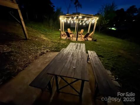 11 Oakley Dogwood Drive Asheville NC 28803