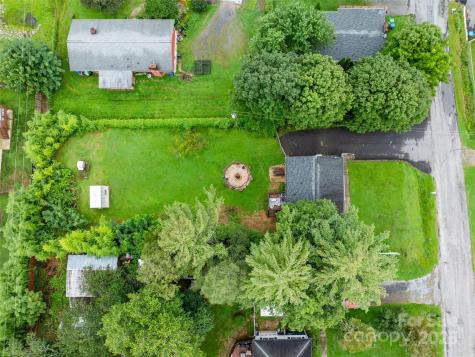 11 Oakley Dogwood Drive Asheville NC 28803