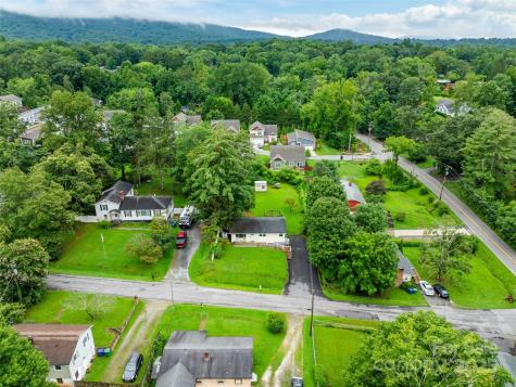 11 Oakley Dogwood Drive Asheville NC 28803