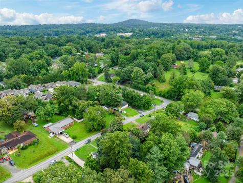 11 Oakley Dogwood Drive Asheville NC 28803